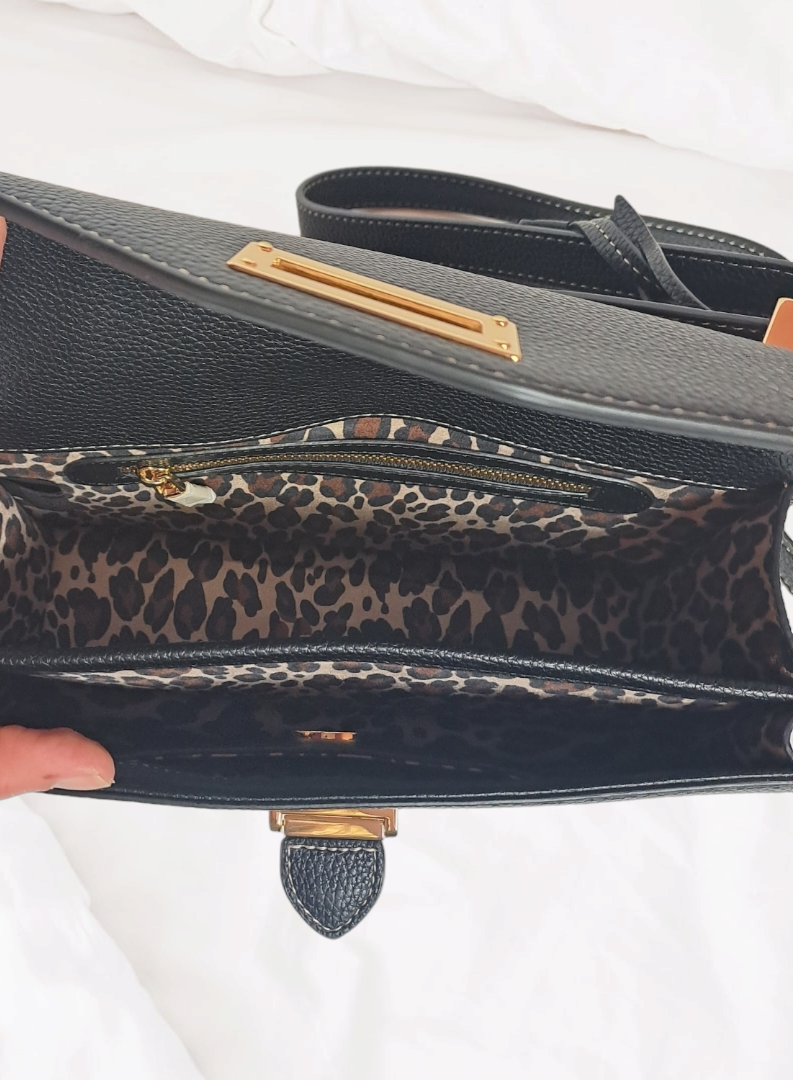 BORSA A SPALLA