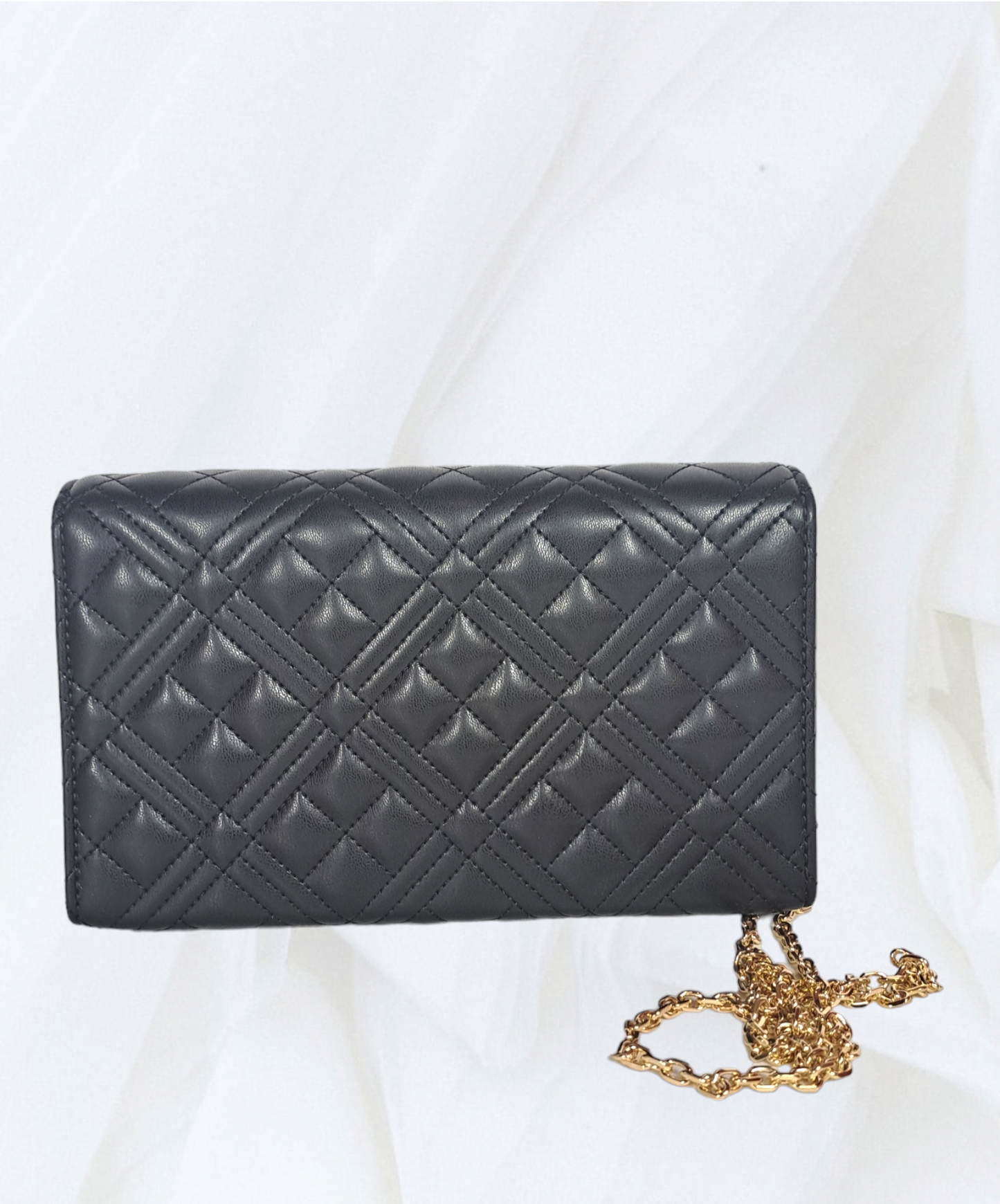 POCHETTE  CON CATTENA FINA ORO