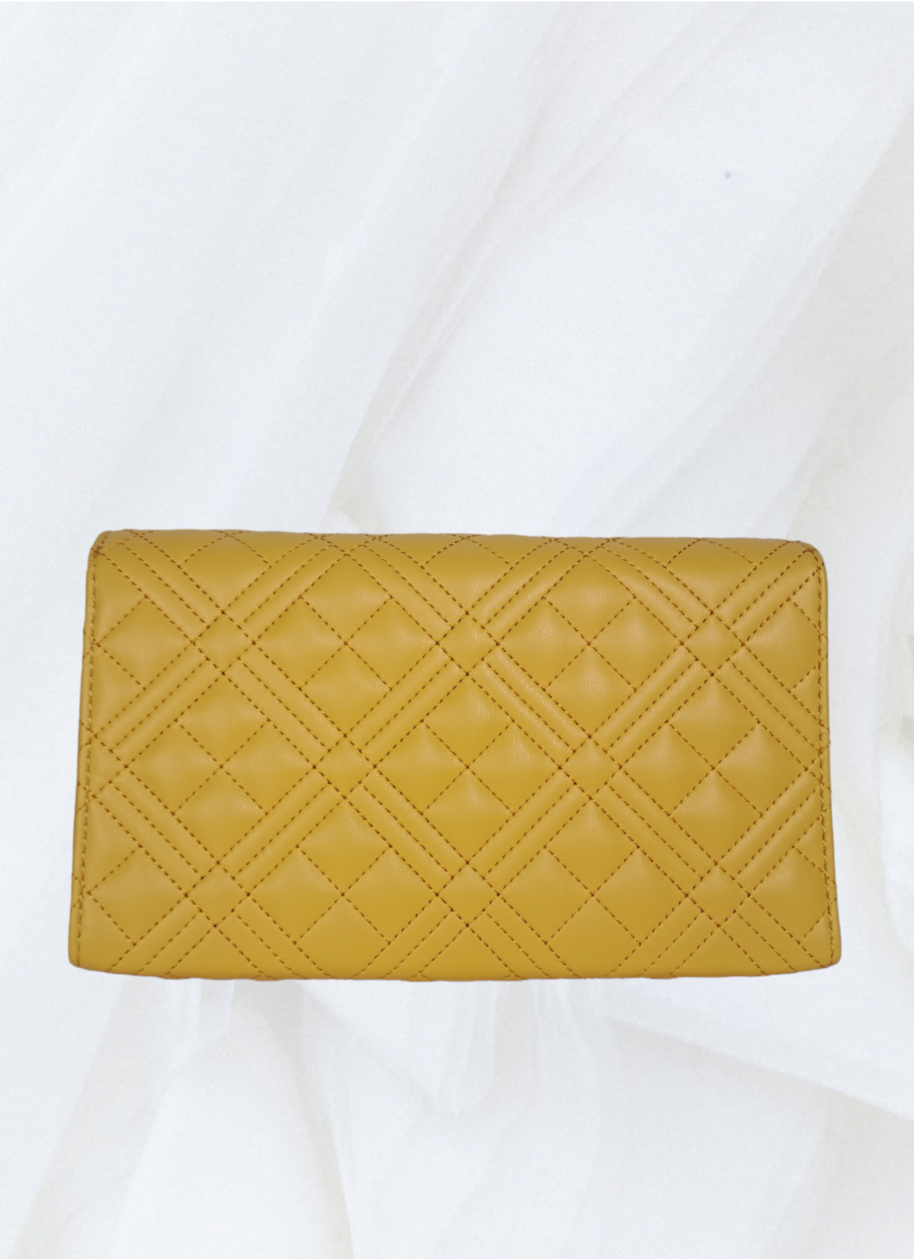 POCHETTE  CON CATTENA FINA ORO