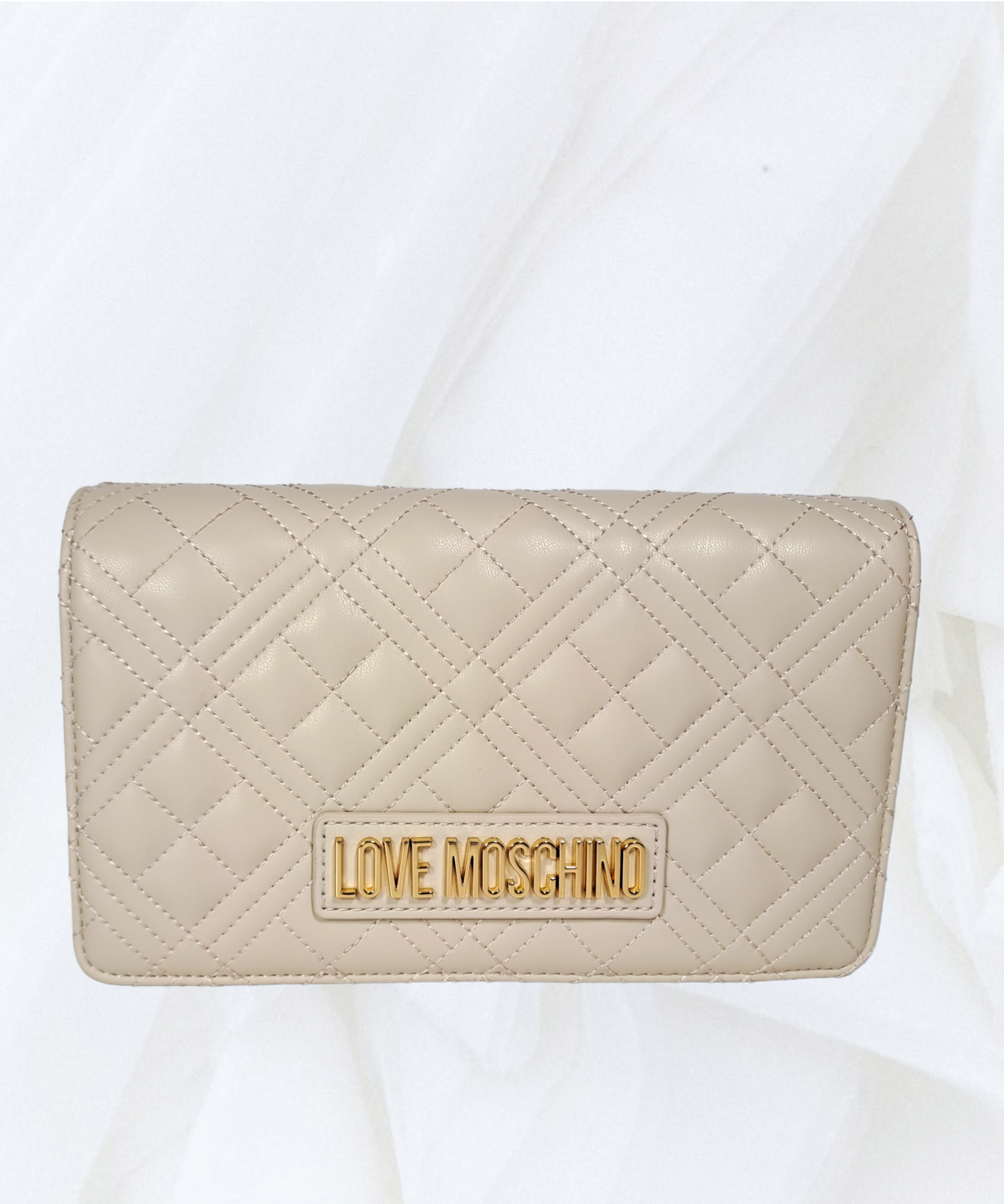 POCHETTE  CON CATTENA FINA ORO